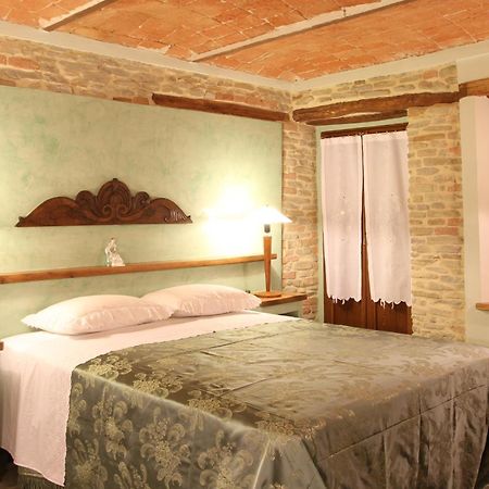 Agriturismo Ercolana Neviglie Quarto foto