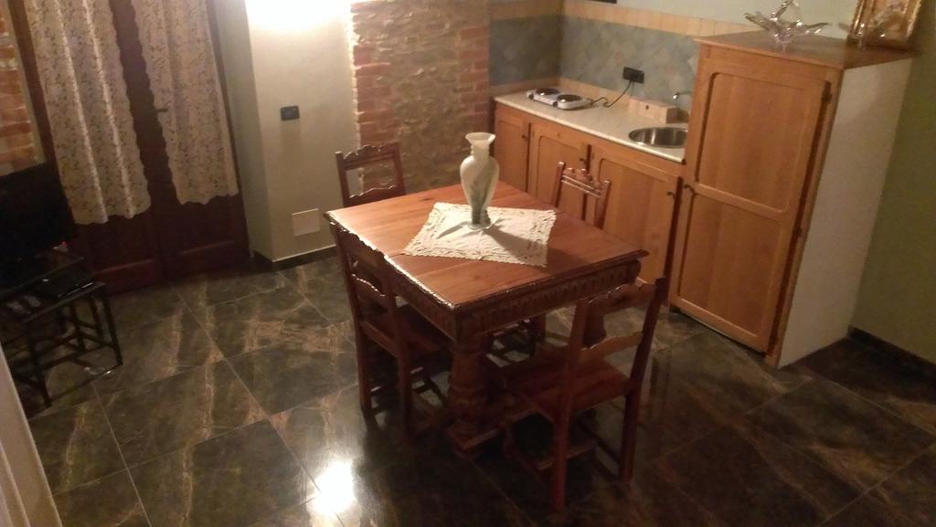 Agriturismo Ercolana Neviglie Quarto foto